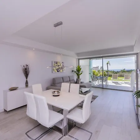 Crystal Lagoon Retreat Estepona
