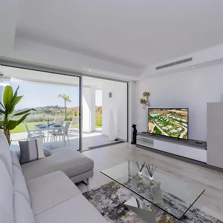 Crystal Lagoon Retreat Lejlighed Estepona